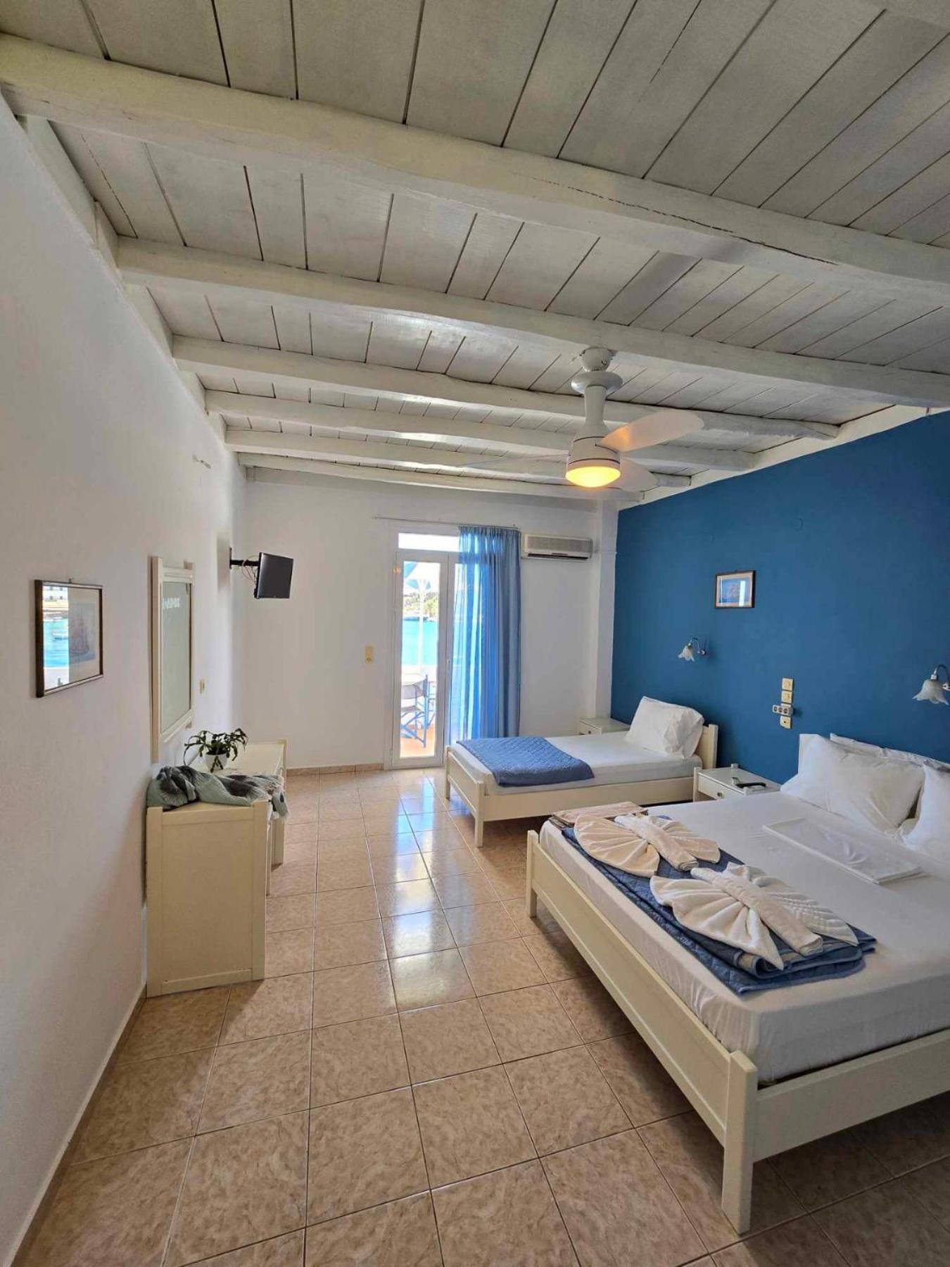 Faros Rooms Λουτρό Εξωτερικό φωτογραφία
