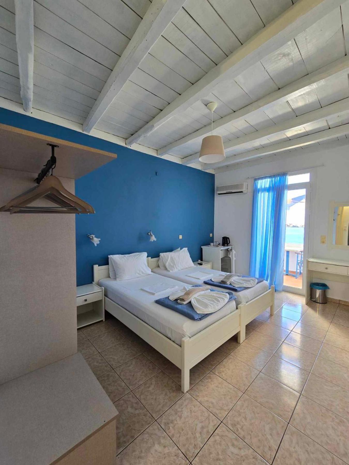 Faros Rooms Λουτρό Εξωτερικό φωτογραφία