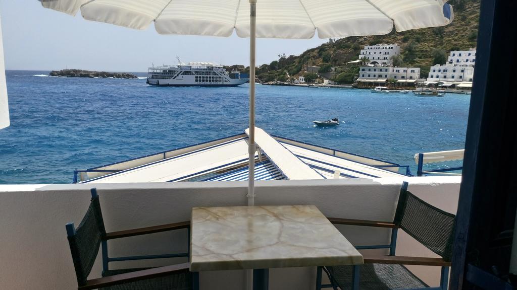 Faros Rooms Λουτρό Εξωτερικό φωτογραφία