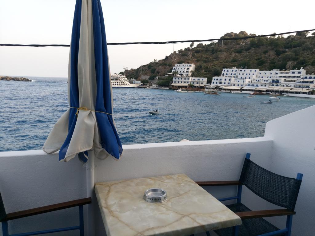 Faros Rooms Λουτρό Εξωτερικό φωτογραφία